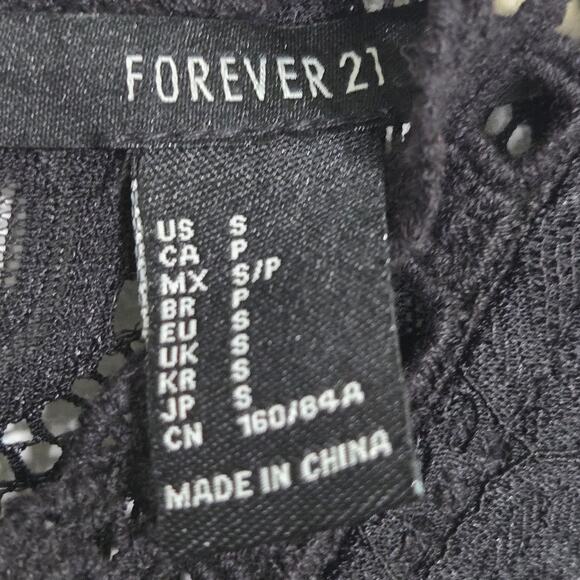 Black Dress With Lace Detail Size Small - Picture 7 of 7